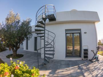 Real-Estate-956--28-