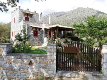 1 - Stoupa, Maison