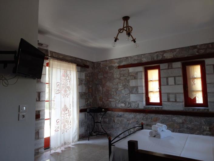 Image No.10-2 Bed House for sale