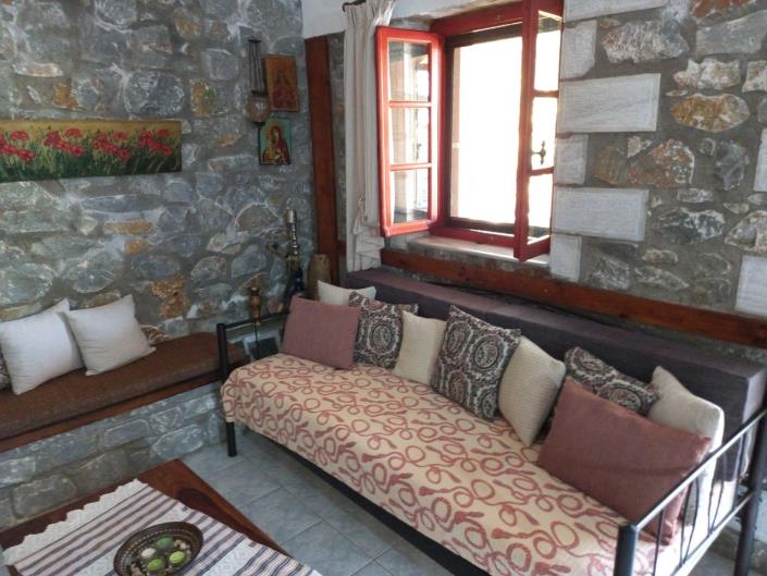Image No.17-2 Bed House for sale