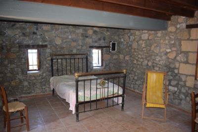 Real-Estate-960--17-