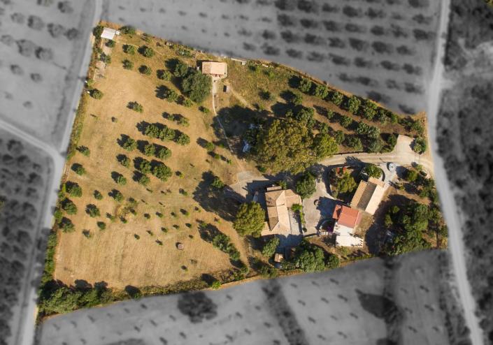 Image No.7-7 Bed Condo for sale