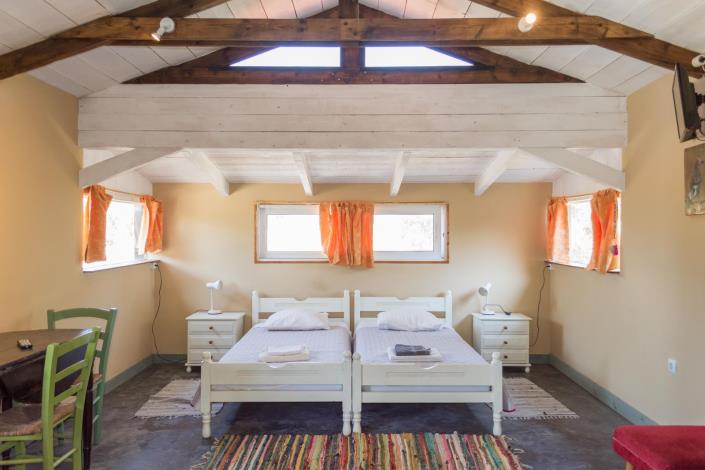 Image No.33-7 Bed Condo for sale