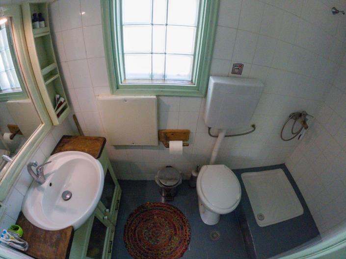 Image No.40-7 Bed Condo for sale