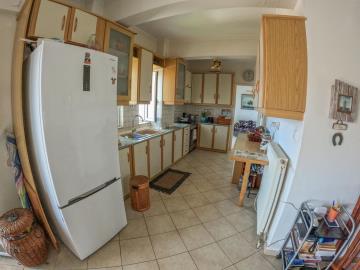 Real-Estate-981--22-