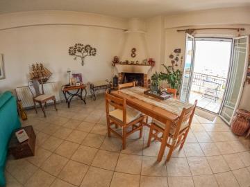 Real-Estate-981--29-