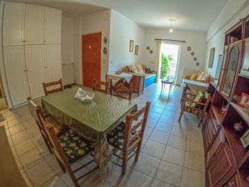 Real-Estate-979--19-