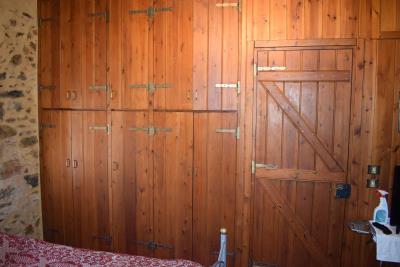 Real-Estate-984--21-