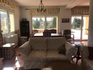 Real-Estate-985--20-