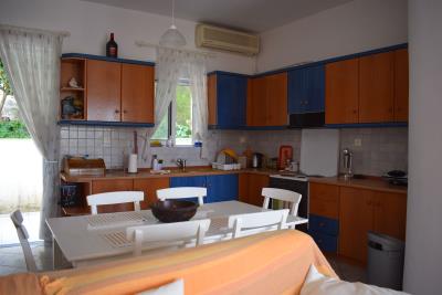 Real-Estate-996--13-