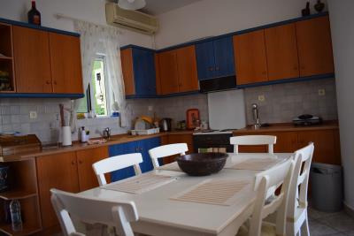 Real-Estate-996--16-