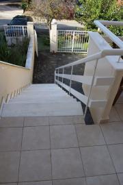 Real-Estate-996--19-