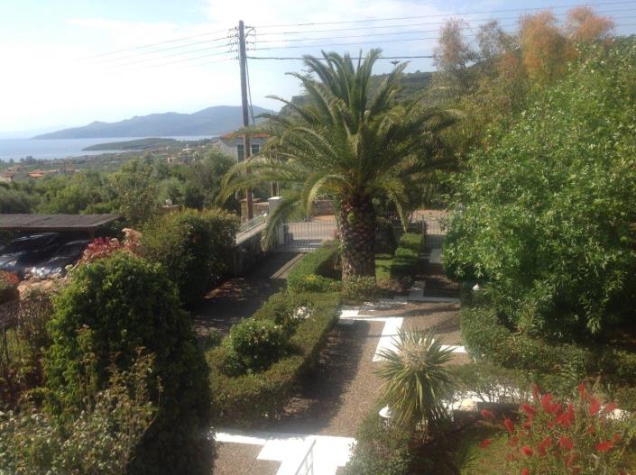 Image No.5-Un hôtel à vendre à Stoupa