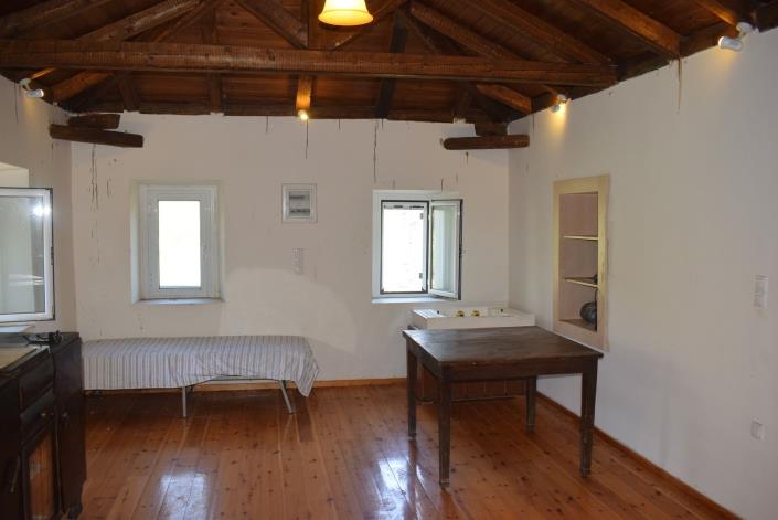 Image No.10-Ferme de 2 chambres à vendre à Kalamata