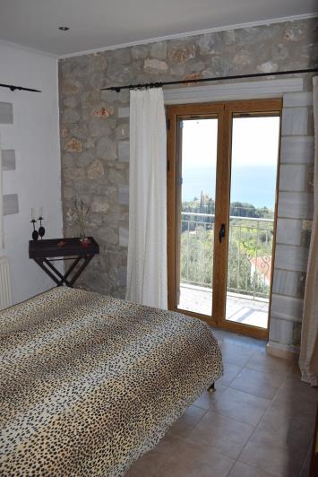 Image No.12-3 Bed Villa for sale