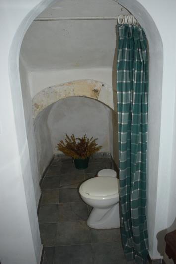 Image No.20-4 Bed Townhouse for sale