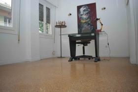 Photo 0