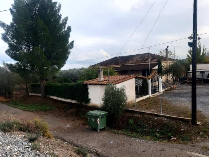 Image No.14-4 Bed Bungalow for sale