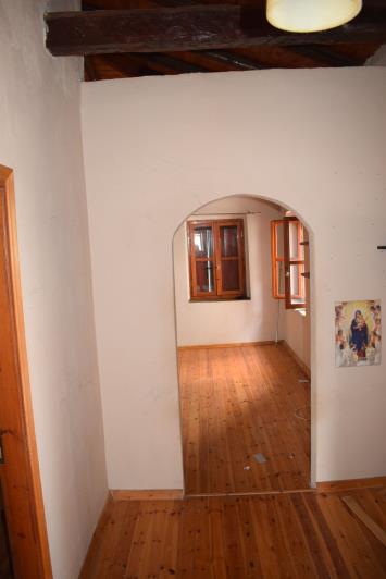 Image No.7-4 Bed House for sale