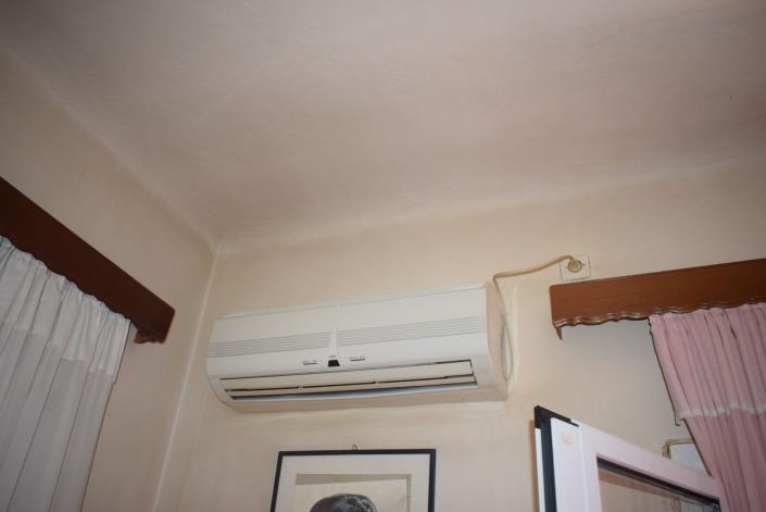 Image No.6-1 Bed House for sale