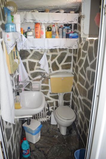 Image No.9-1 Bed House for sale