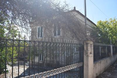 Real-Estate-1068--1-