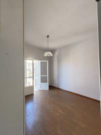 Real-Estate-1070--6-