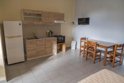 Real-Estate-1072--8-