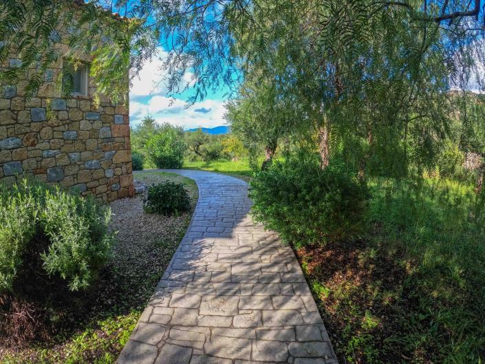 Image No.29-10 Bed Commercial for sale