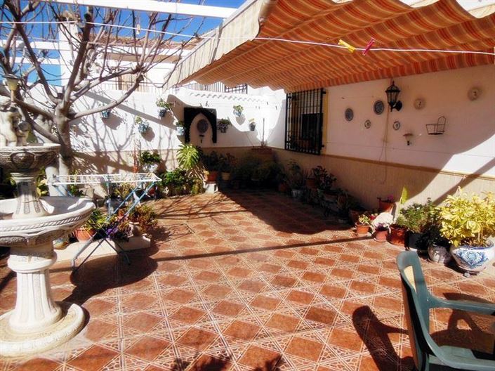 Image No.13-Propriété de 5 chambres à vendre à Tozar