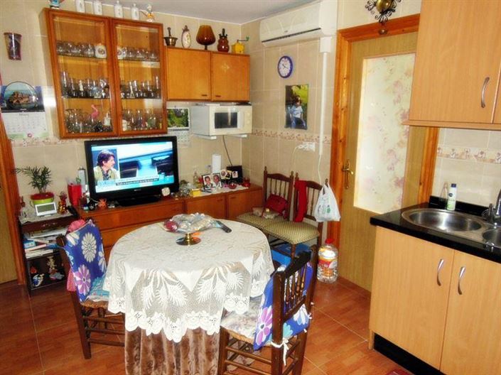 Image No.15-Propriété de 5 chambres à vendre à Tozar