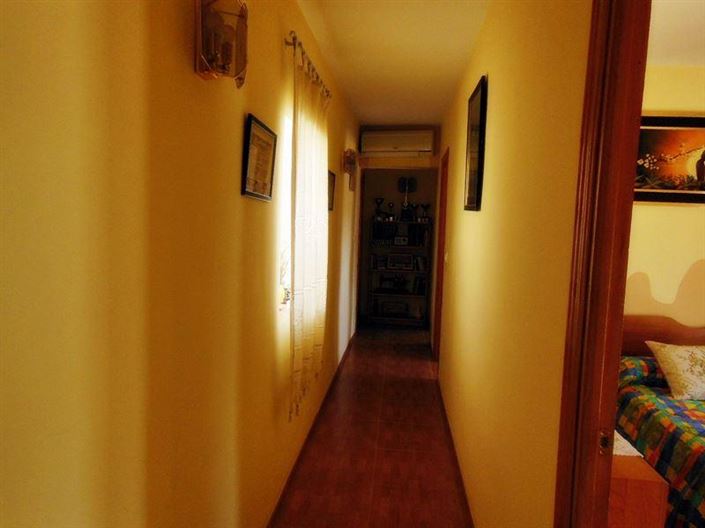 Image No.8-Propriété de 5 chambres à vendre à Tozar