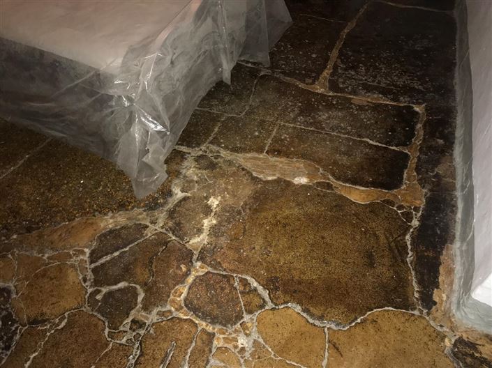 Image No.11-3 Bed Property for sale