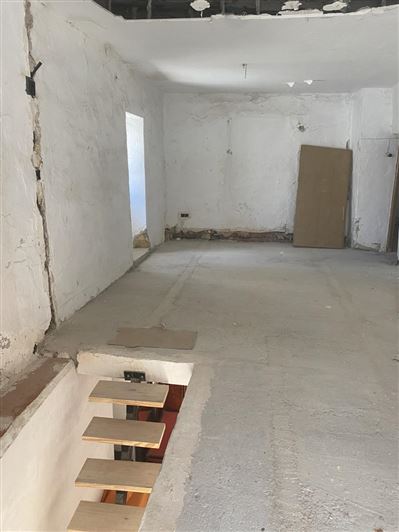 Image No.34-4 Bed Property for sale