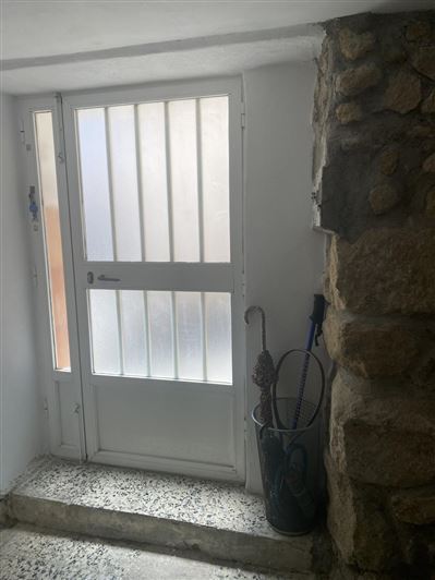 Image No.4-4 Bed Property for sale