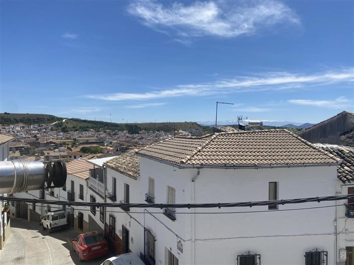 Image No.44-4 Bed Property for sale