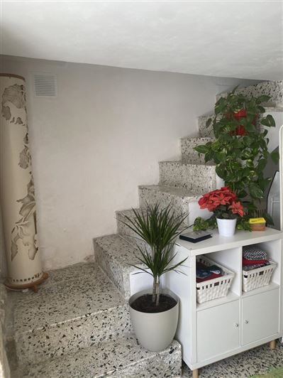 Image No.6-4 Bed Property for sale