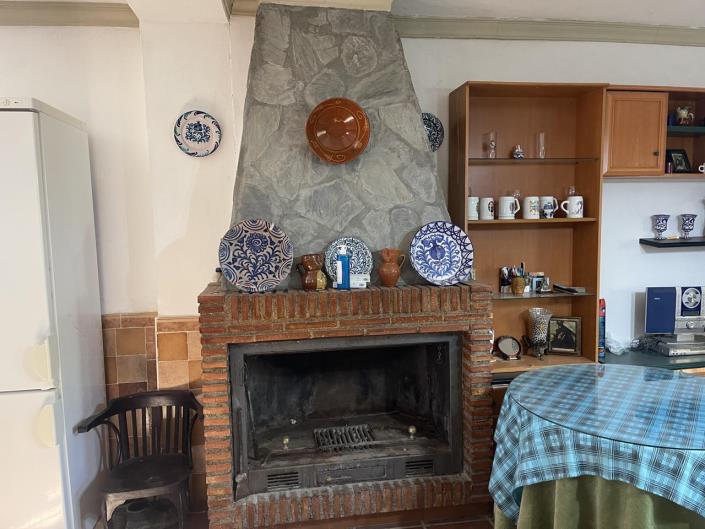 Image No.9-4 Bed Property for sale