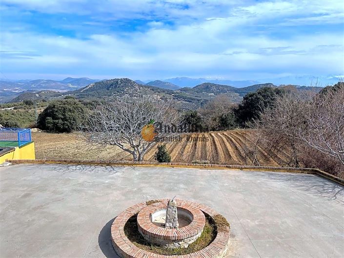 Image No.42-4 Bed Property for sale