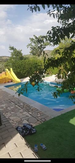 Image No.4-6 Bed Property for sale