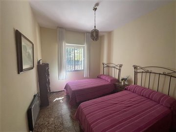 3694359-40ace490