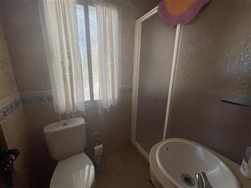 3694359-c300ac0f