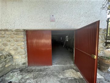 3694359-c451d149