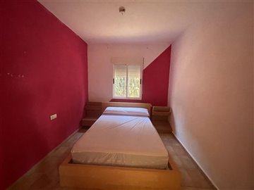 3699968-3ab7c095