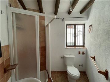 3721043-8ff68912