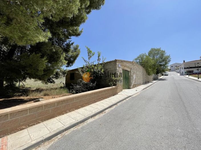 Image No.22-3 Bed Property for sale