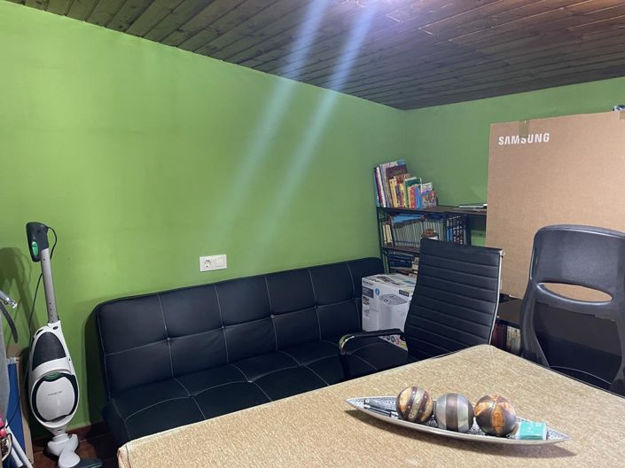 Image No.33-4 Bed Property for sale