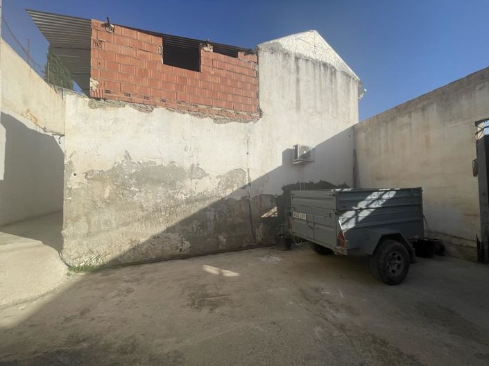 Image No.22-3 Bed Property for sale