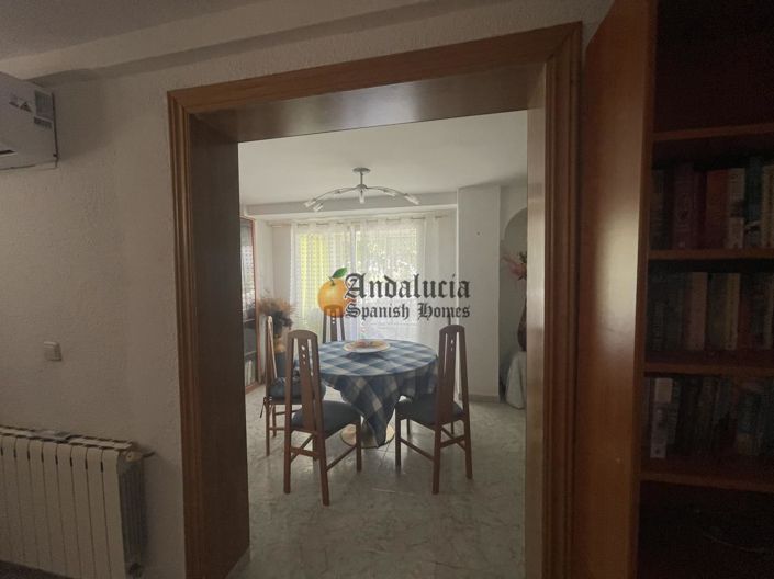 Image No.14-3 Bed Property for sale