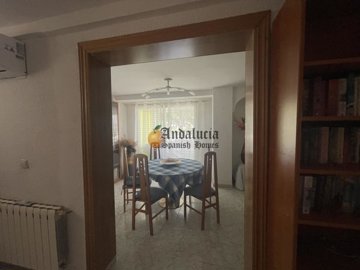 17a923e2-0003983872